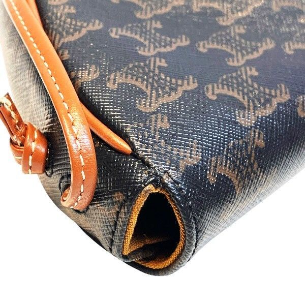 Celine Triomphe Triangle Shoulder — view 9