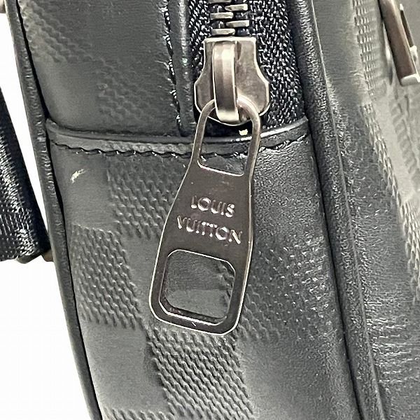 Louis Vuitton Damier Infini Ambler Shoulder — view 9