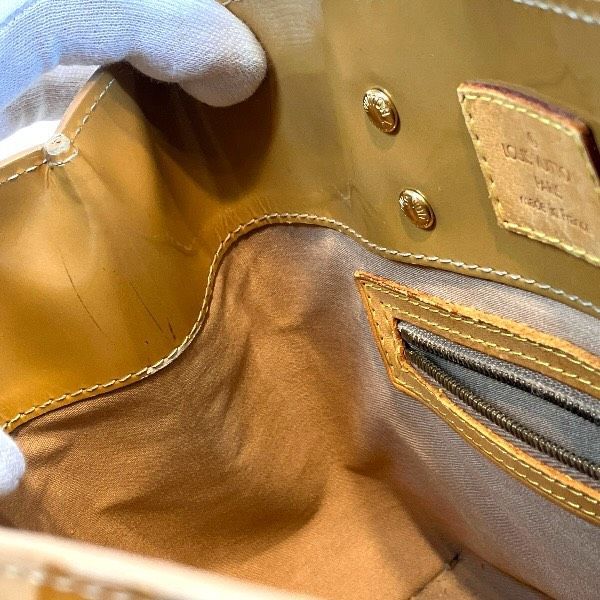Louis Vuitton Monogram Vernis Reed PM Bag Handbag — view 9