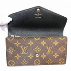 Louis Vuitton Monogram Giant Portefeuille Sarah Wallet Bifold — view 3