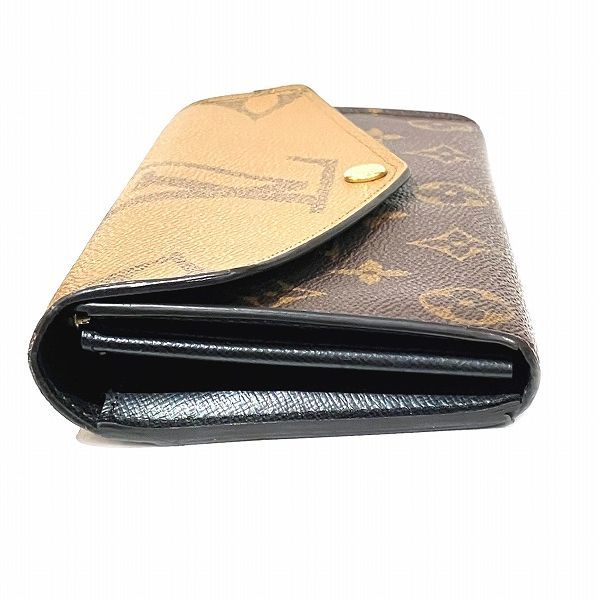 Louis Vuitton Monogram Giant Portefeuille Sarah Wallet Bifold — view 9