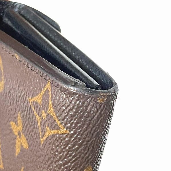 Louis Vuitton Monogram Giant Portefeuille Sarah Wallet Bifold — view 8