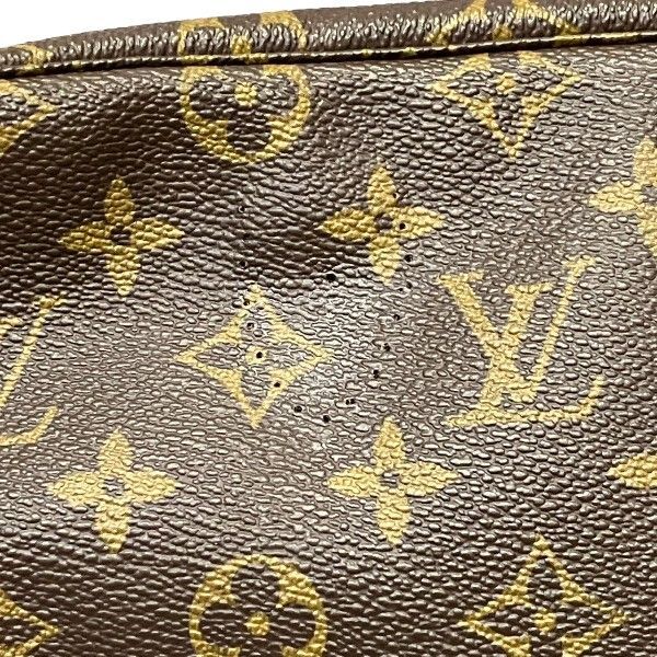 Louis Vuitton Monogram Trousse Toilet 28 Clutch — view 5