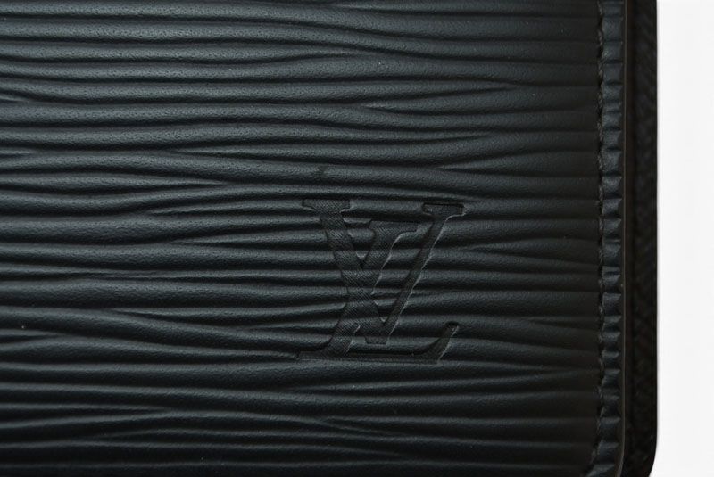 Louis Vuitton Notebook Cover Agenda Epi Black Type — view 5