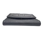 Chanel Hook Bifold Wallet — view 4