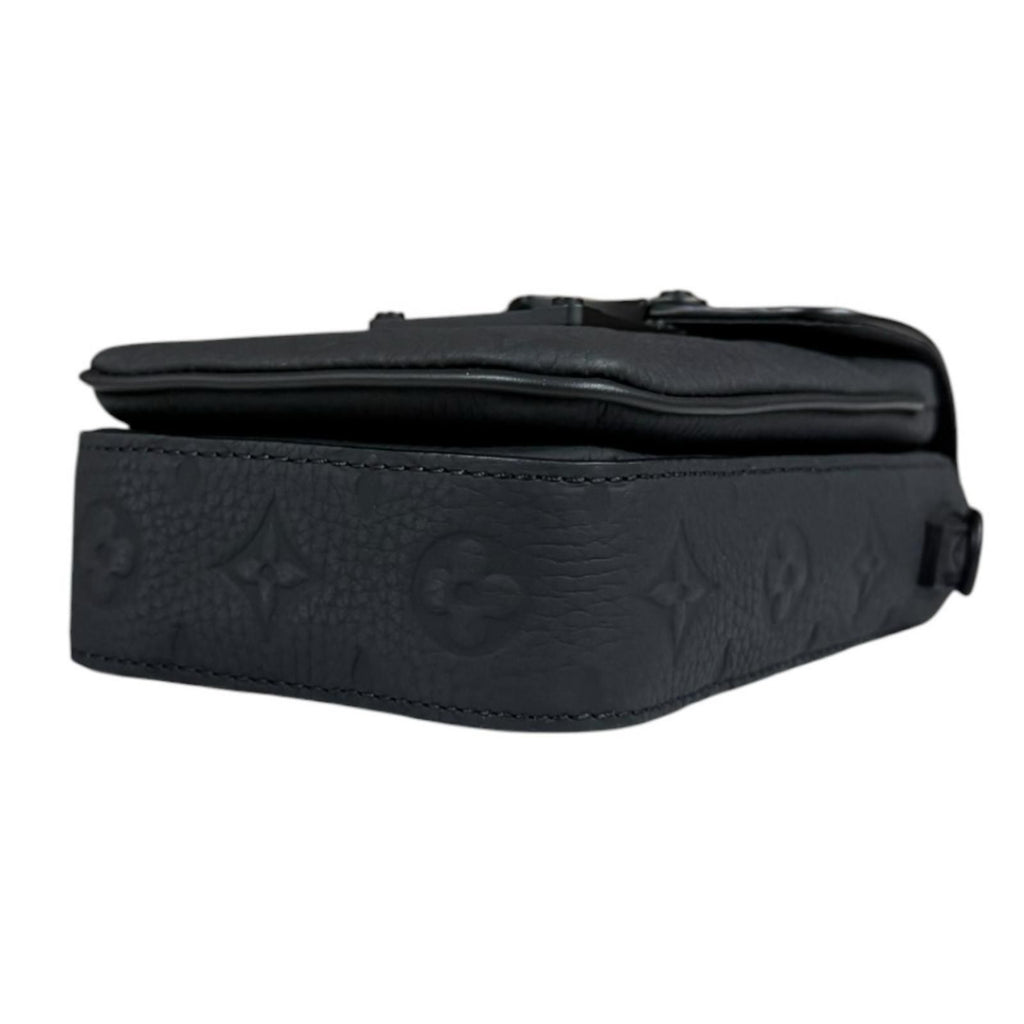 Louis Vuitton S Lock Vertical Wearable Wallet Shoulder Bag Taurillon Leather — view 6