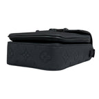 Louis Vuitton S Lock Vertical Wearable Wallet Shoulder Bag Taurillon Leather — view 6