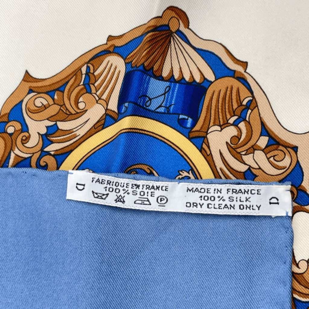 Hermes Carre 90 L'entente Cordiale Franco British Alliance Blue Multicolor