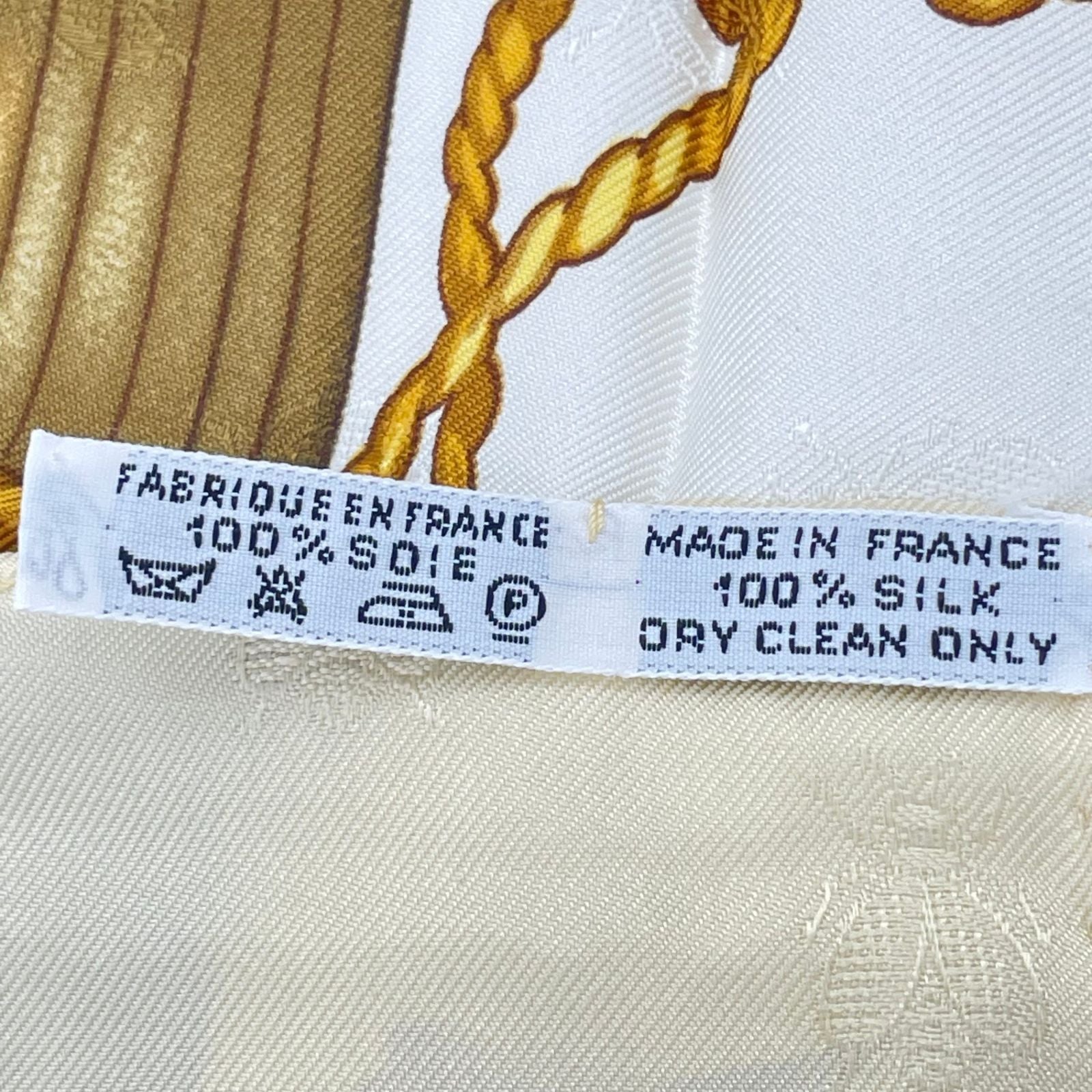 Hermes Herbier de Gavarnie Carre 90 Scarf Pressed Flowers of the Circle Valley — view 7