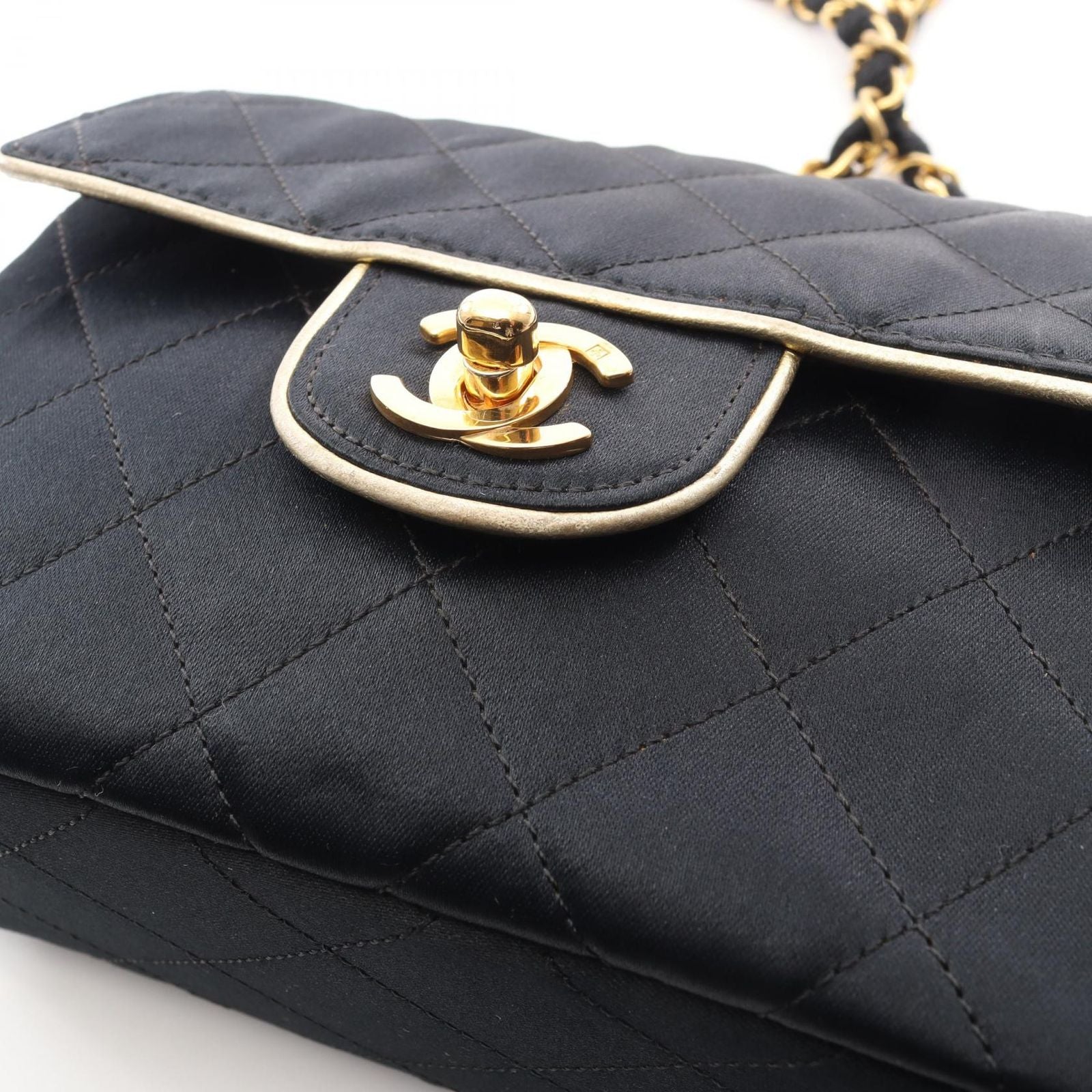 Chanel Shoulder Bag Mini Quilted Black Fabric Leather Mini Chain — view 7