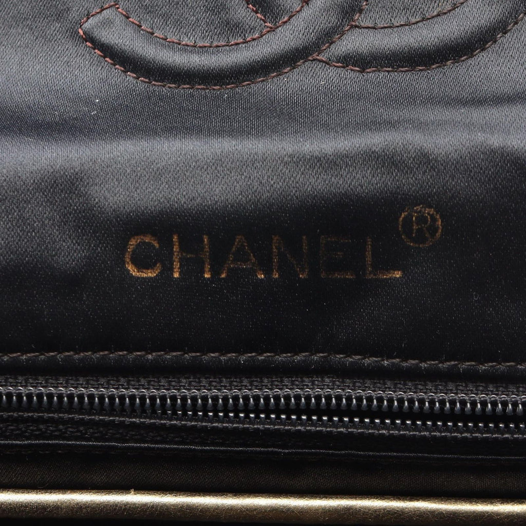 Chanel Shoulder Bag Mini Quilted Black Fabric Leather Mini Chain — view 4