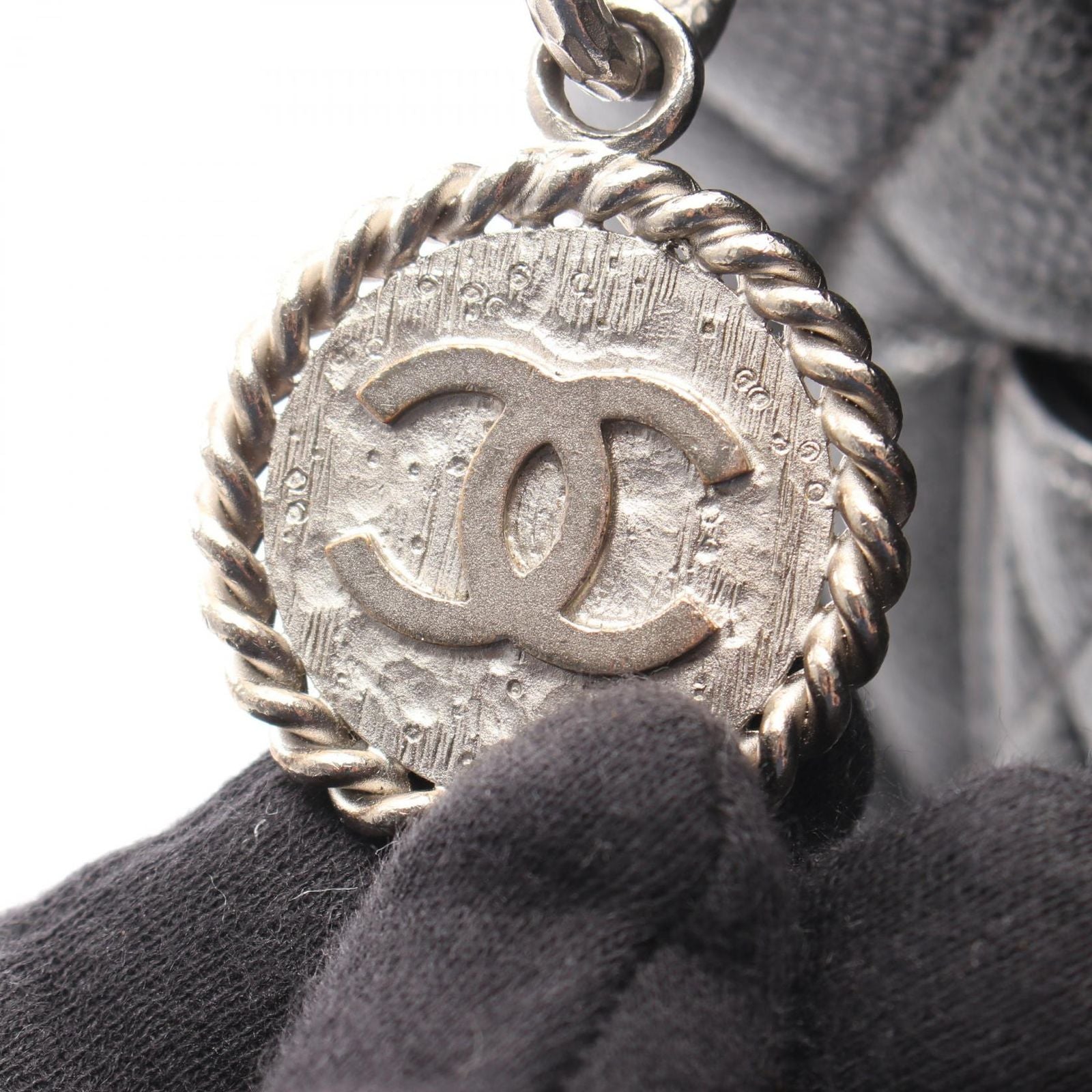 Chanel Tote Reissue Black Caviar Leather Quilted — view 9