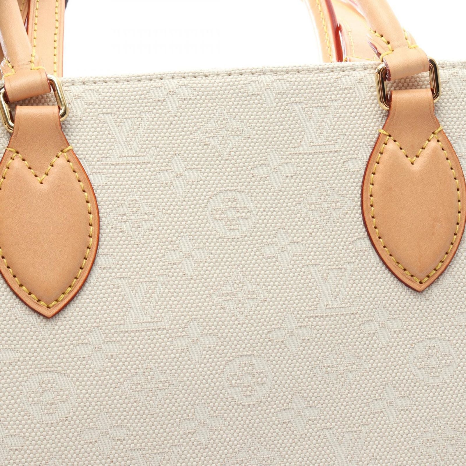Louis Vuitton Tote On The Go GM Okinawa Limited 2-Way Canvas — view 7