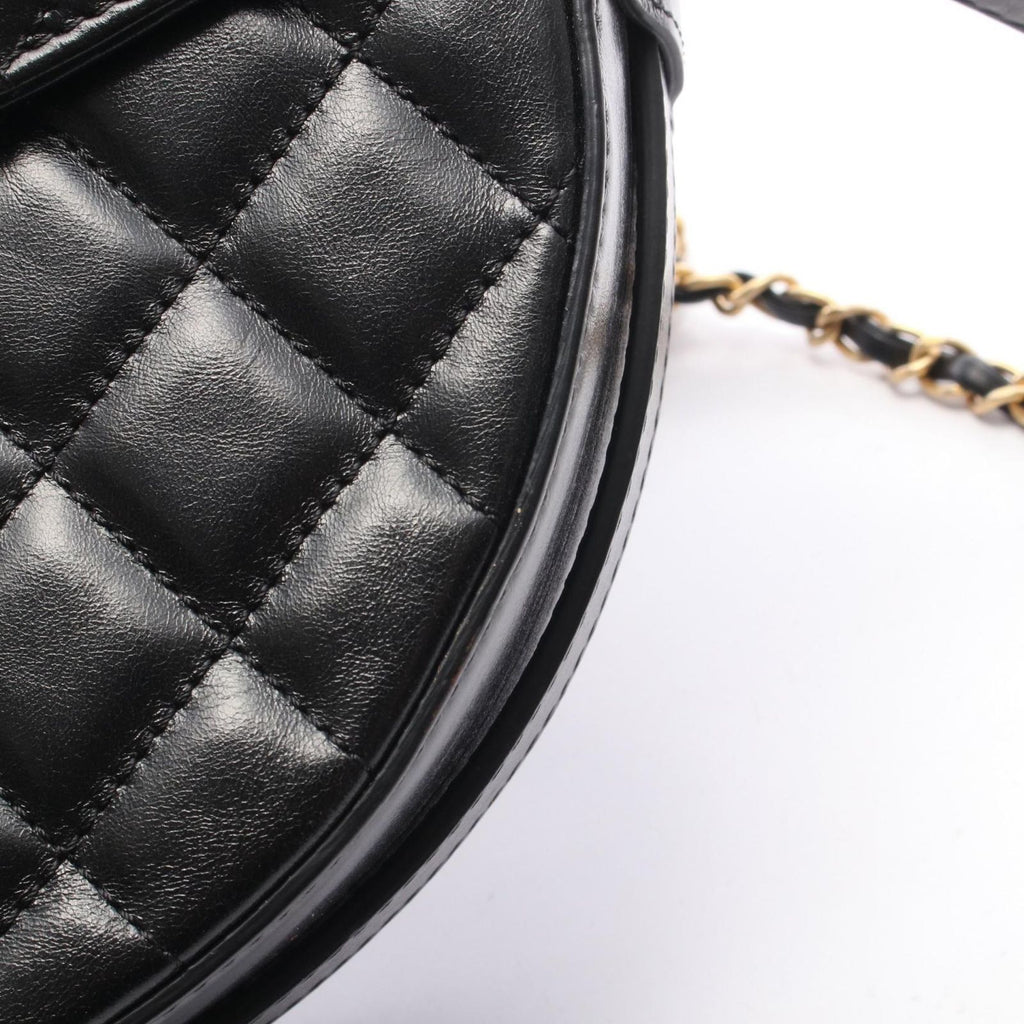 Chanel Handbag Quilted Round Chain Shoulder Black Leather — view 9