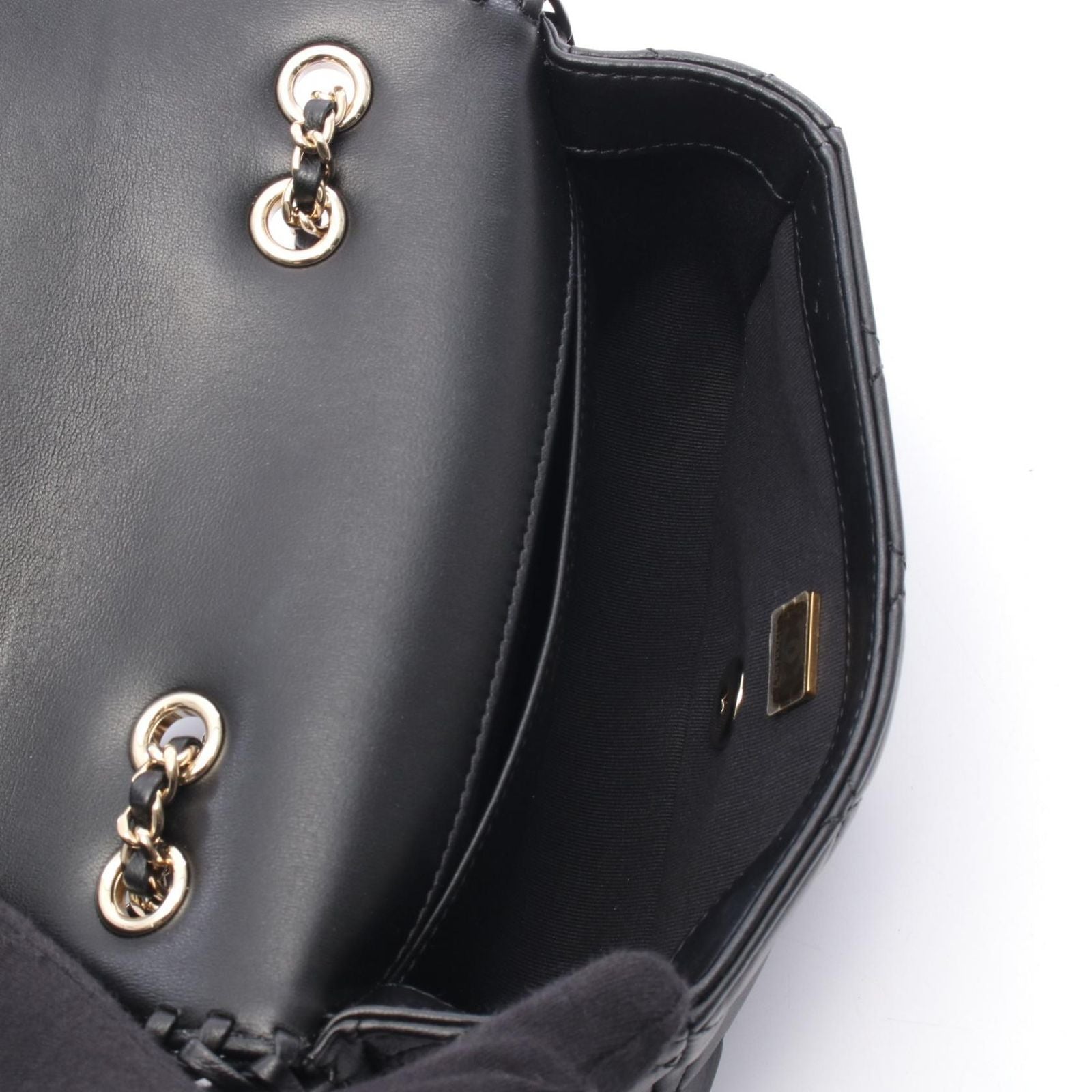 Chanel Shoulder Bag Quilted Full Flap Black Leather Chain — view 3