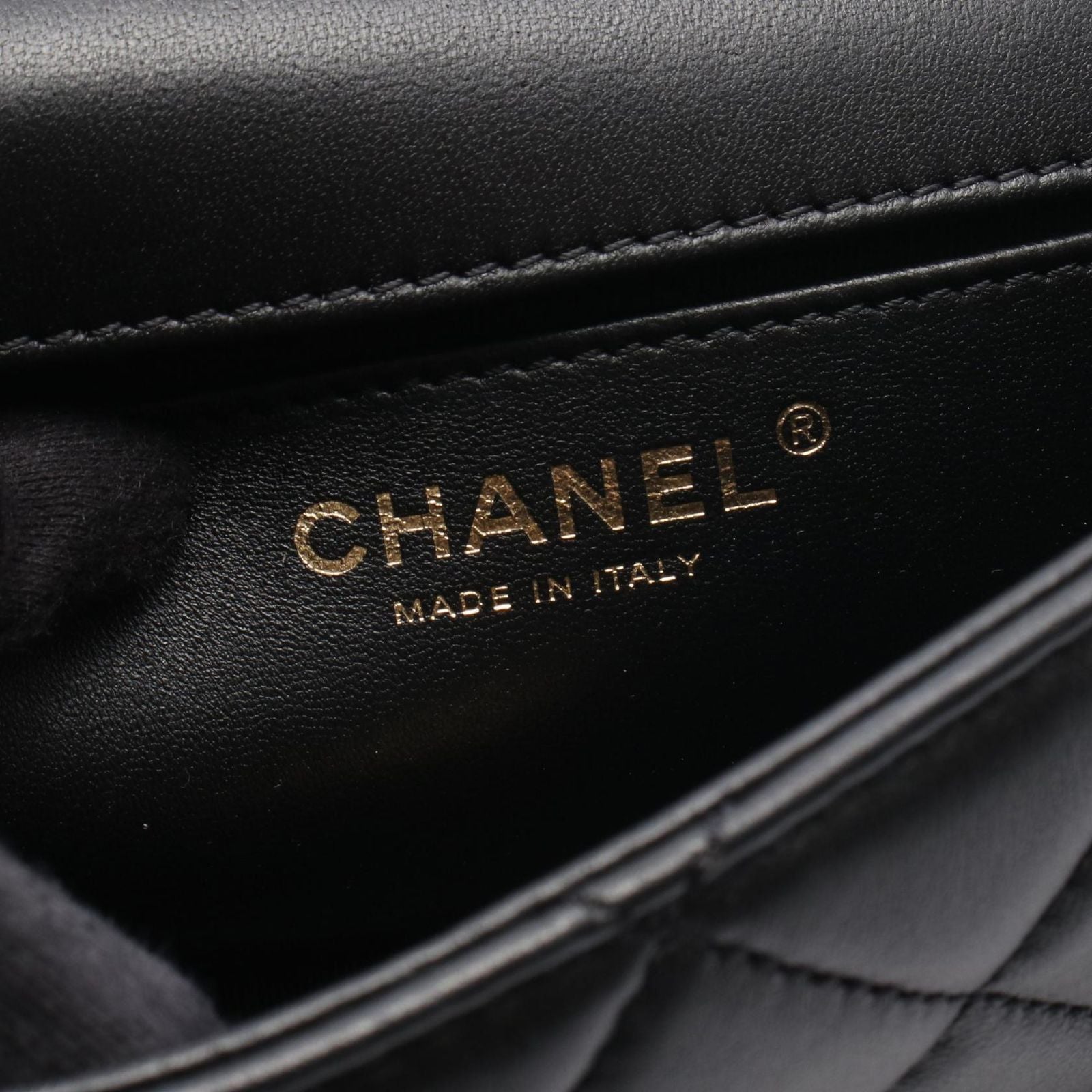 Chanel Shoulder Bag Quilted Full Flap Black Leather Chain — view 4