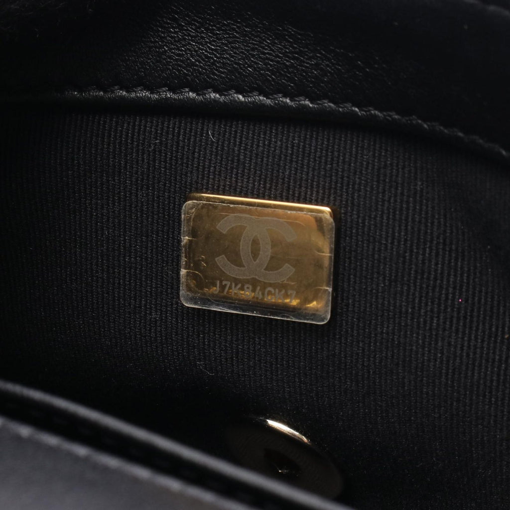 Chanel Shoulder Bag Quilted Full Flap Black Leather Chain — view 5