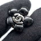 Chanel Earrings CC Logo Camellia 05 — view 5