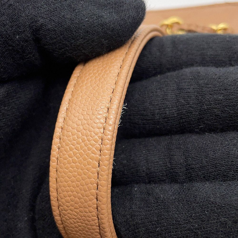 Chanel Chain Shoulder Bag Quilted CC Logo Vanity Caviar Leather — view 9