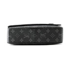 Louis Vuitton Shoulder Bag Monogram Eclipse District PM Black — view 3