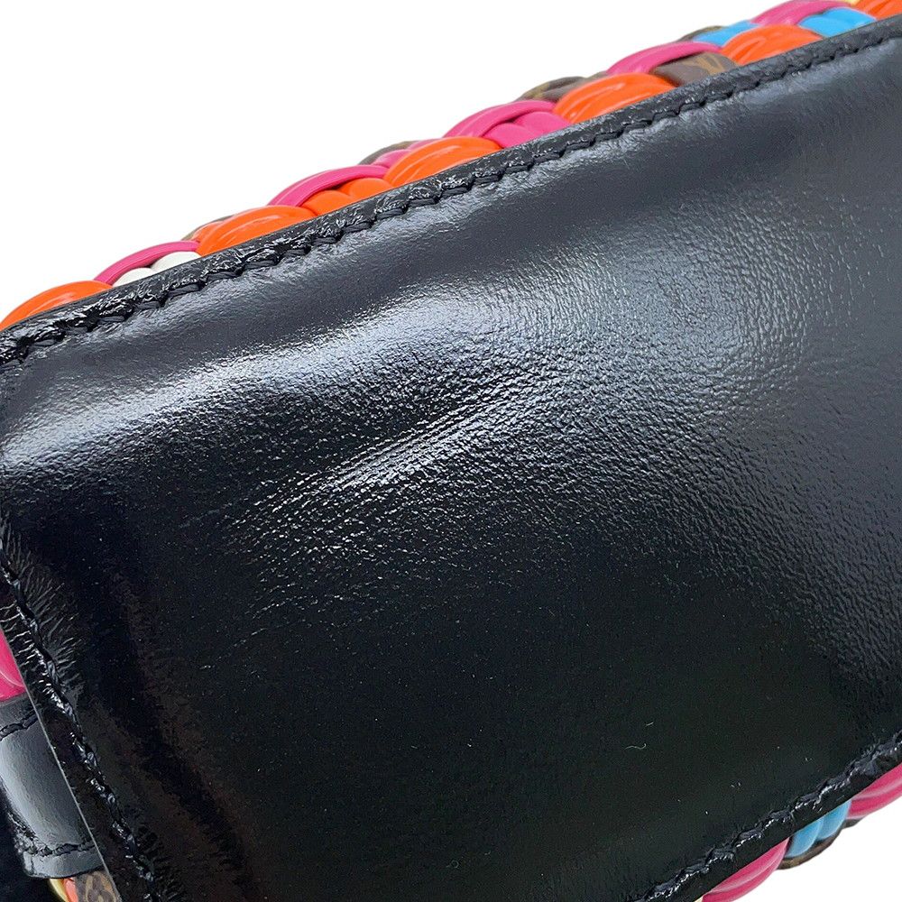 Louis Vuitton Handbag Monogram Clutch Nicolas Ghesquier — view 9