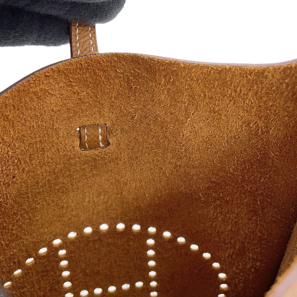 Hermes Shoulder Bag Evelyne TPM Series Gold Epsom — view 7
