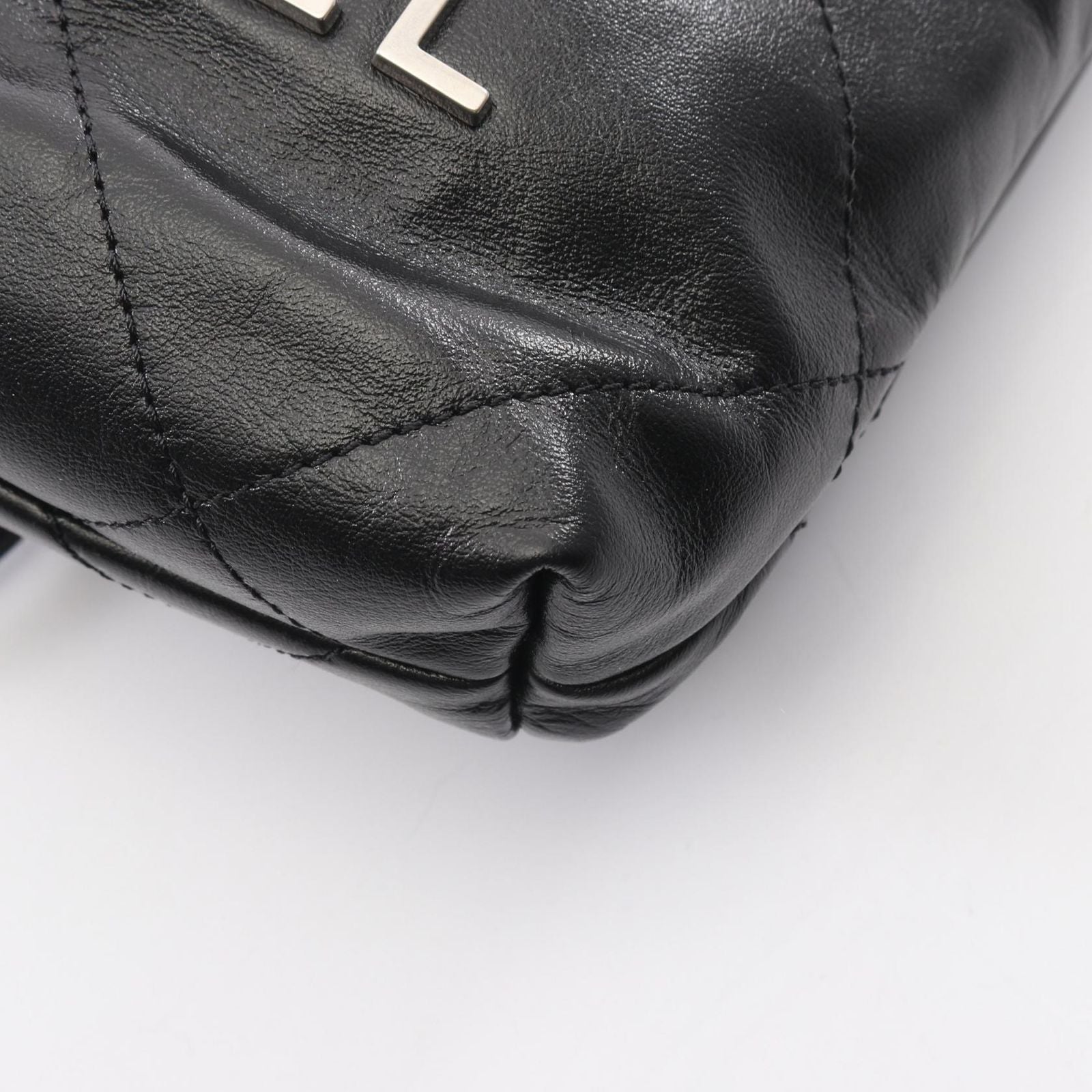 Chanel Shoulder Bag 22 Mini 2-Way Black Leather 22 Quilted Chain — view 6