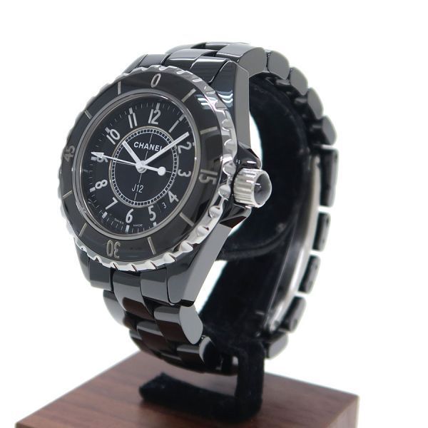 Chanel 33 Watch Black — view 2