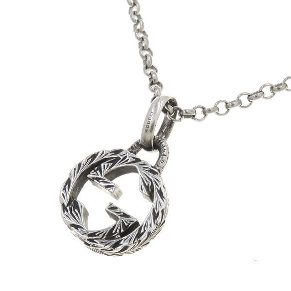 Gucci Interlocking Arabesque Necklace — view 4