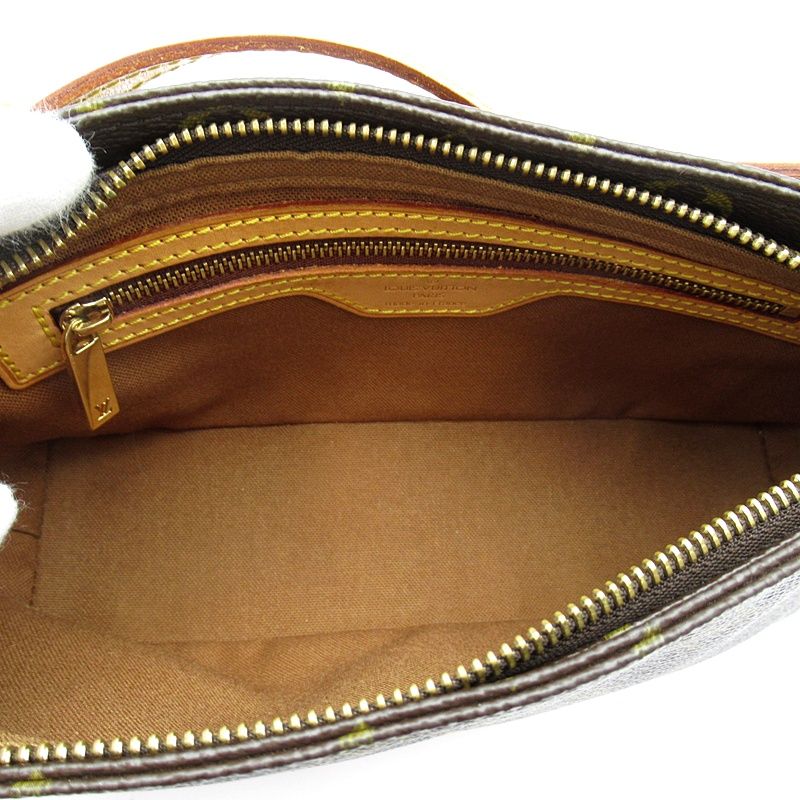 Louis Vuitton Trotter Monogram Shoulder Bag Brown — view 7