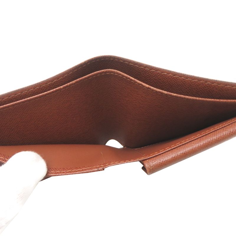 Louis Vuitton Bifold Wallet — view 6