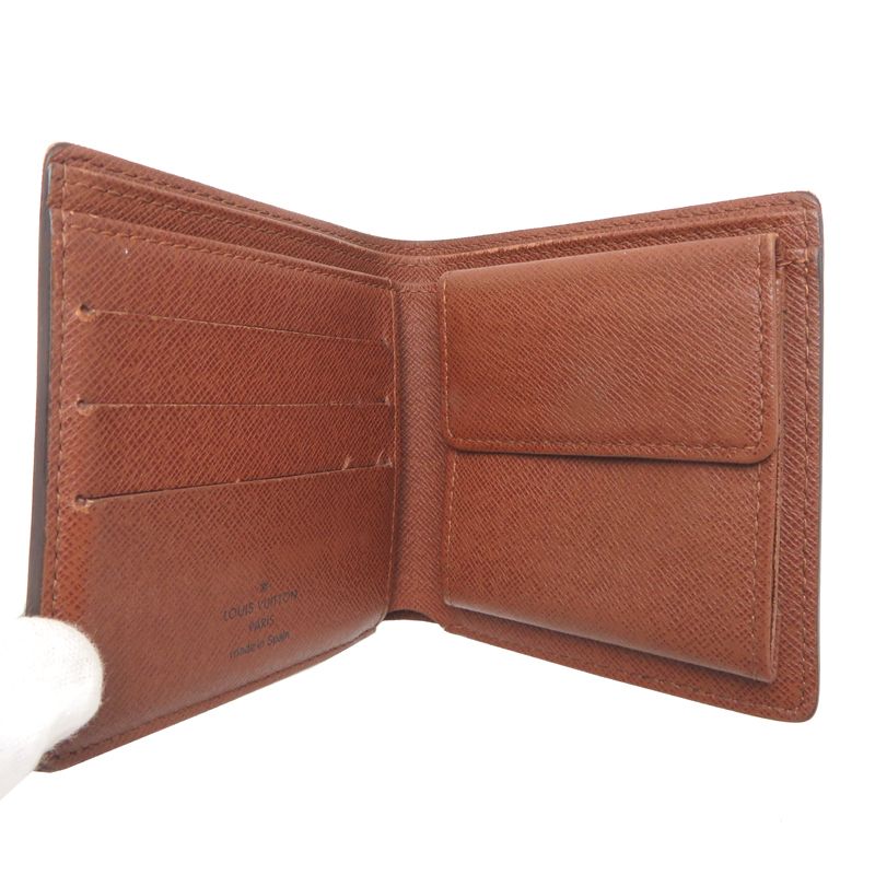 Louis Vuitton Bifold Wallet — view 5