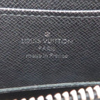 Louis Vuitton Card Case — view 6