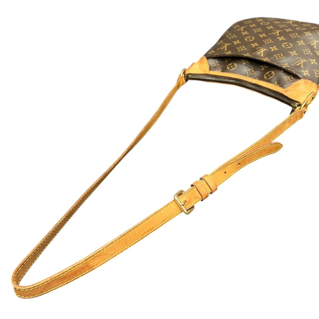 Louis Vuitton Odeon PM Monogram Shoulder — view 9