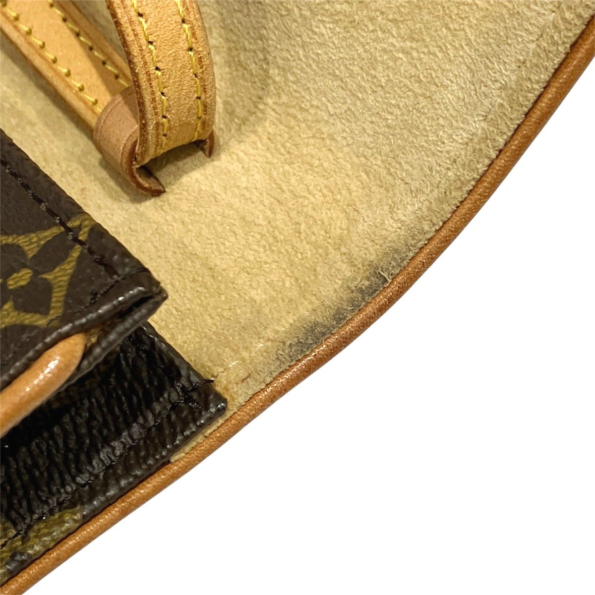 Louis Vuitton Pochette Twin PM Monogram Shoulder — view 7