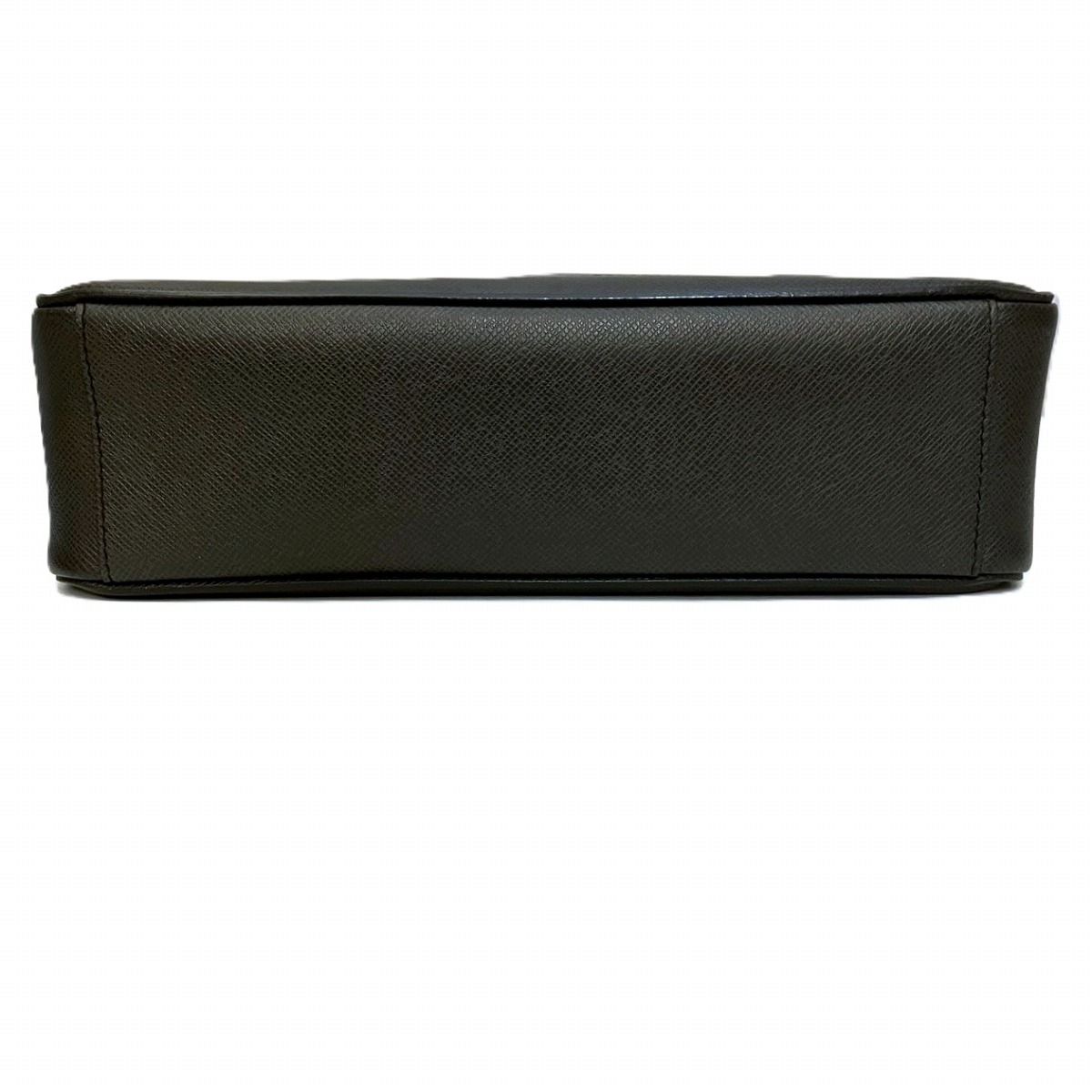 Louis Vuitton Romance Taiga Shoulder Bag Leather — view 4