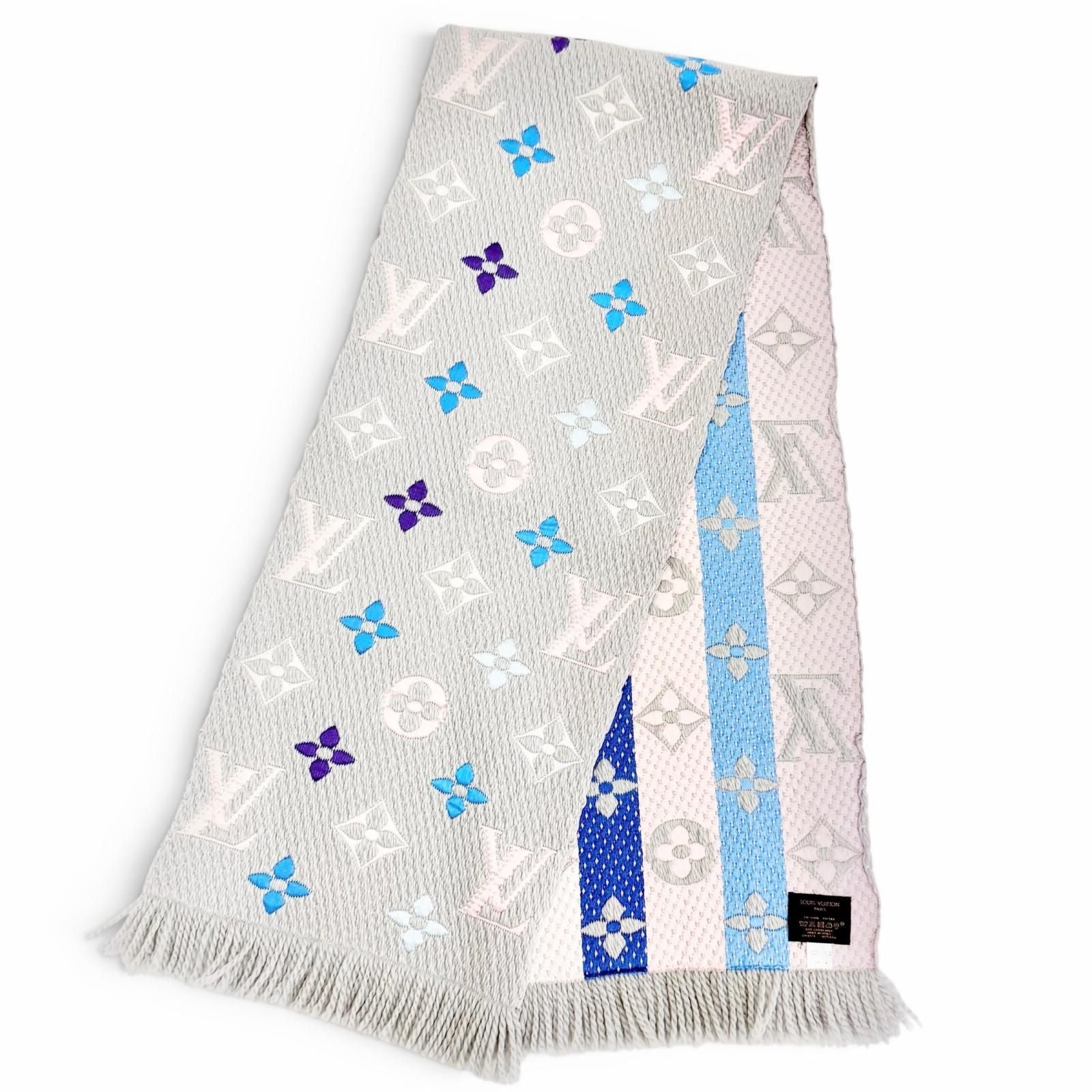 Louis Vuitton Scarf Logo Mania Rainbow Wool/silk Monogram Gray Multicolor — view 4