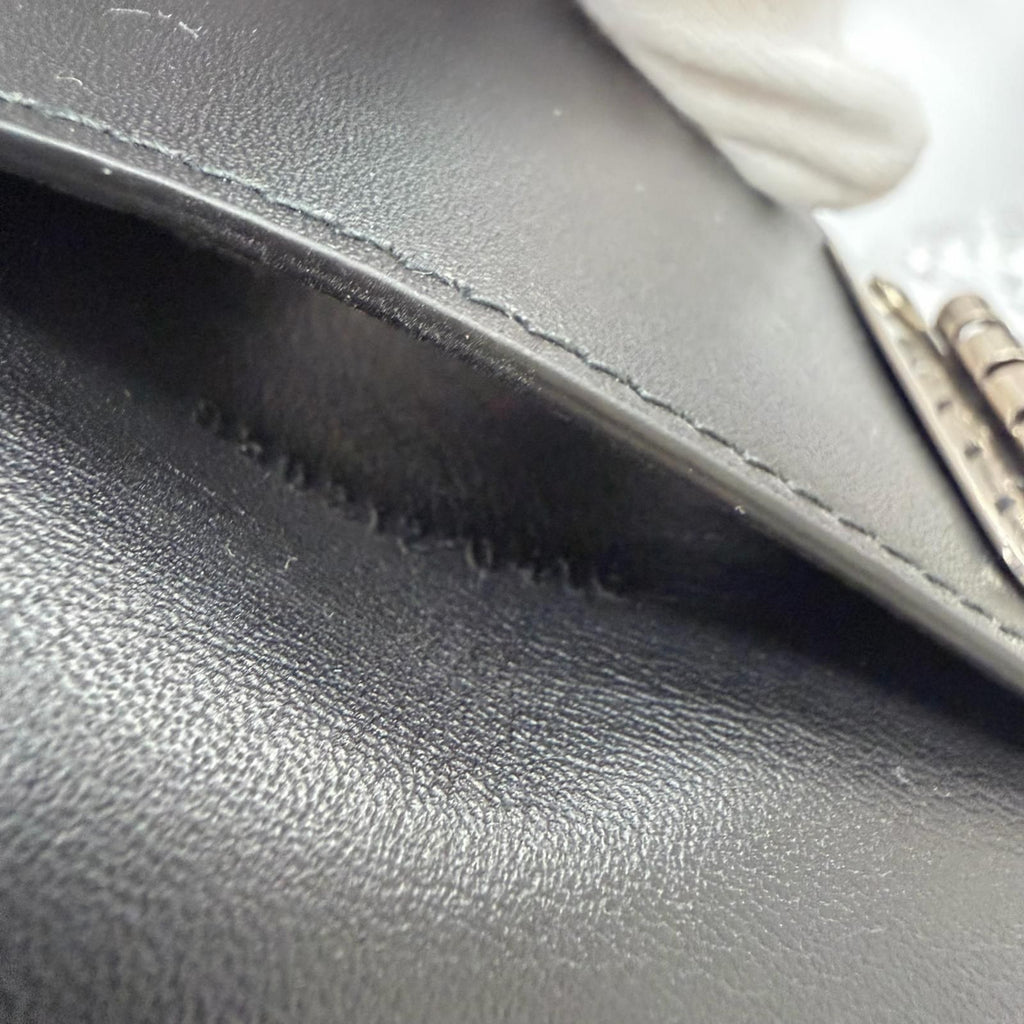Gucci GG Emblem Leather Trifold Key Case Key Pouch Black — view 8
