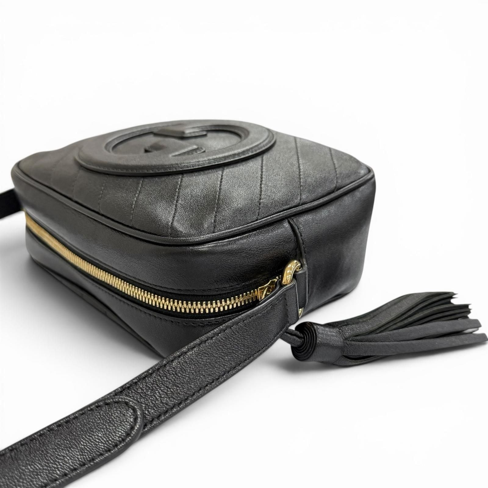 Gucci Blanc Di Smo-l Fringe Tassel Leather Shoulder Bag Black – Highly Recommend — view 5