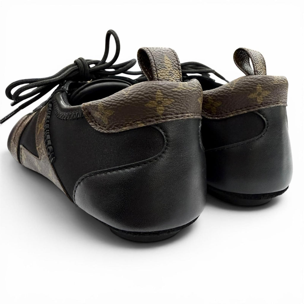 Louis Vuitton LV Sneakers Monogram Canvas Low Cut Black Brown — view 6