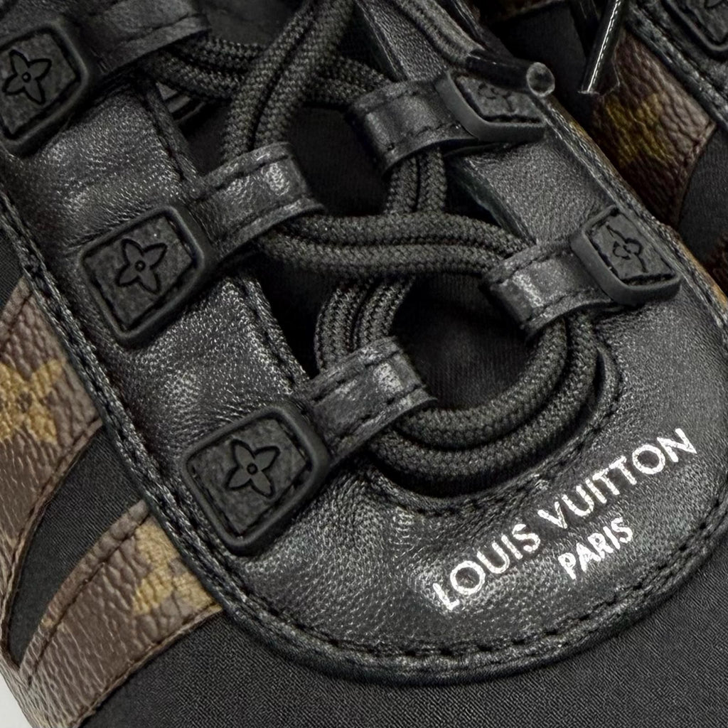 Louis Vuitton LV Sneakers Monogram Canvas Low Cut Black Brown — view 9