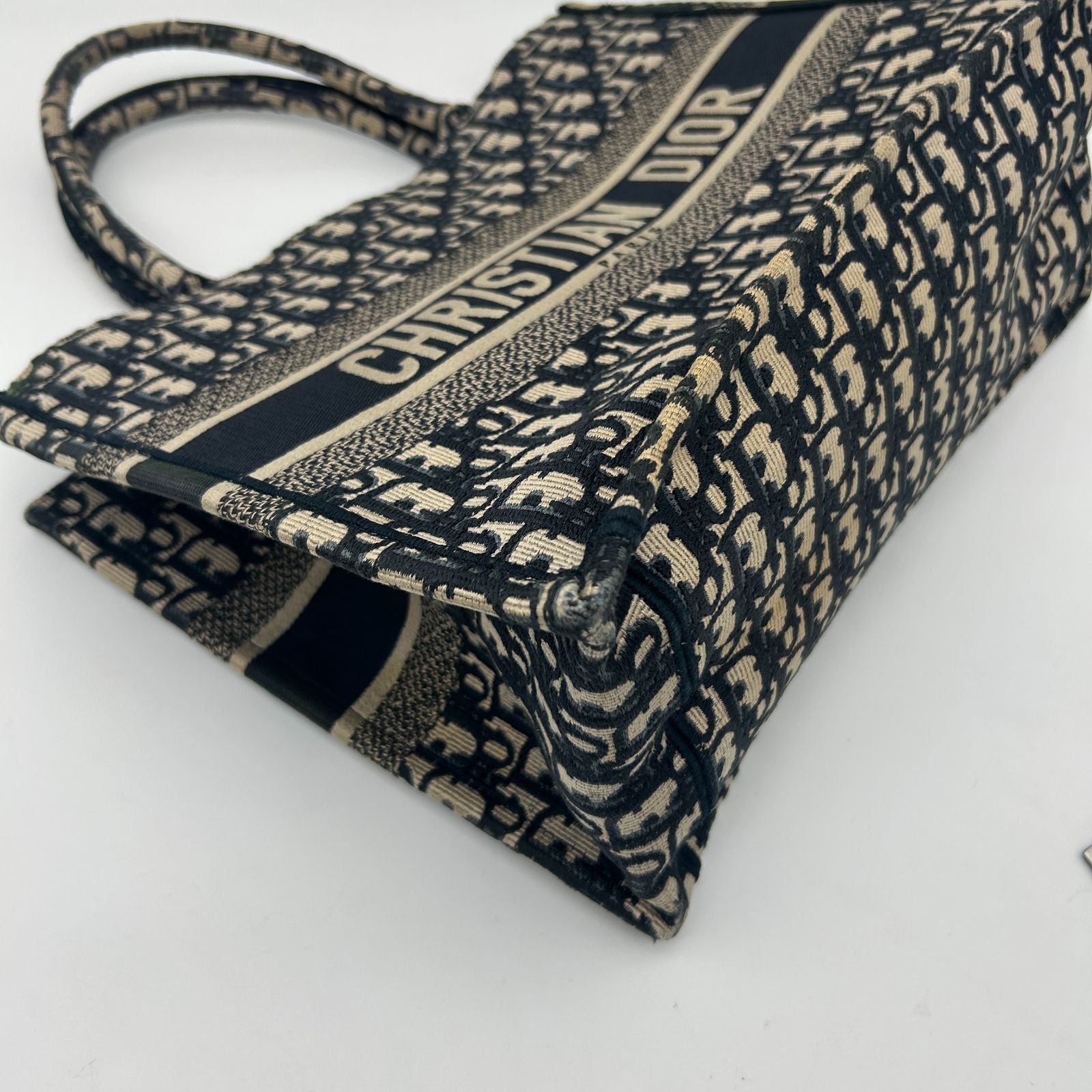 Dior Book Tote Canvas Navy Ivory 35 cm — view 6