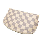 Louis Vuitton Pouch White — view 4