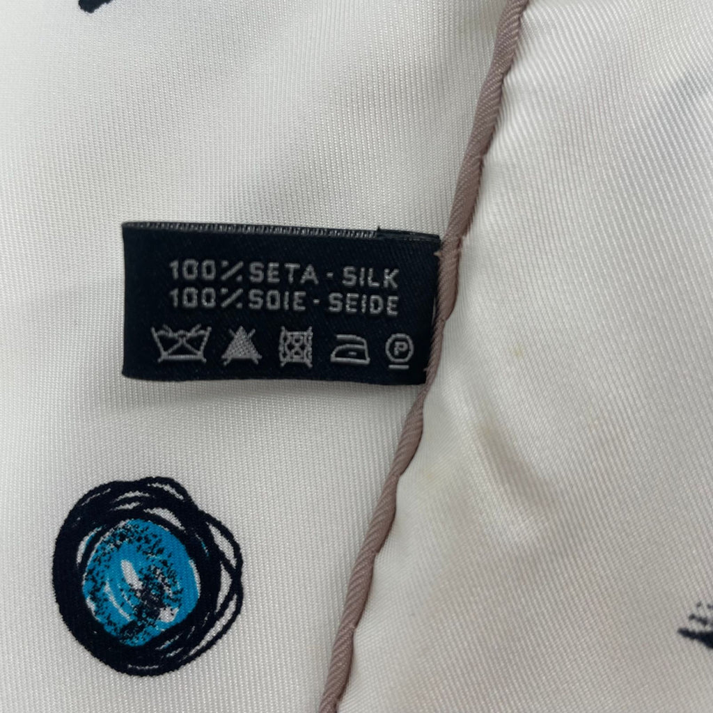 Chanel Icon Motif Scarf CC Logo Silk White — view 9