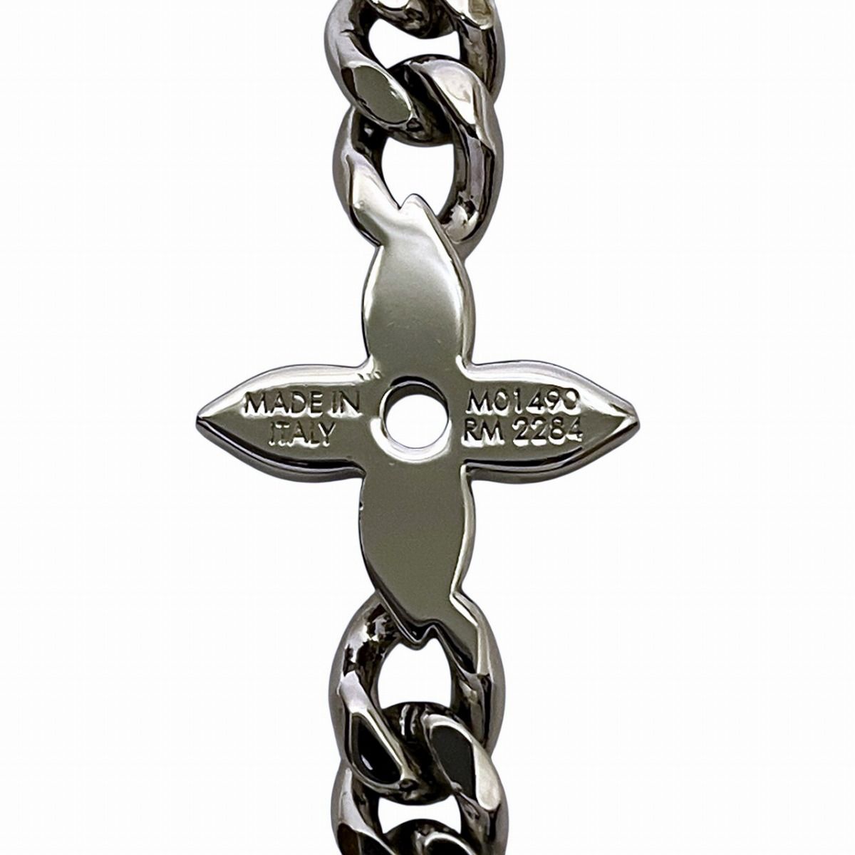 Louis Vuitton Monogram Low Necklace 64 cm Metal — view 5