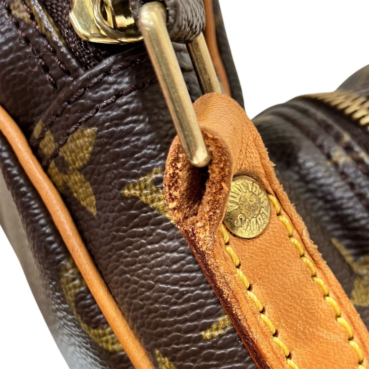 Louis Vuitton Amazon Monogram Shoulder Bag Canvas — view 8