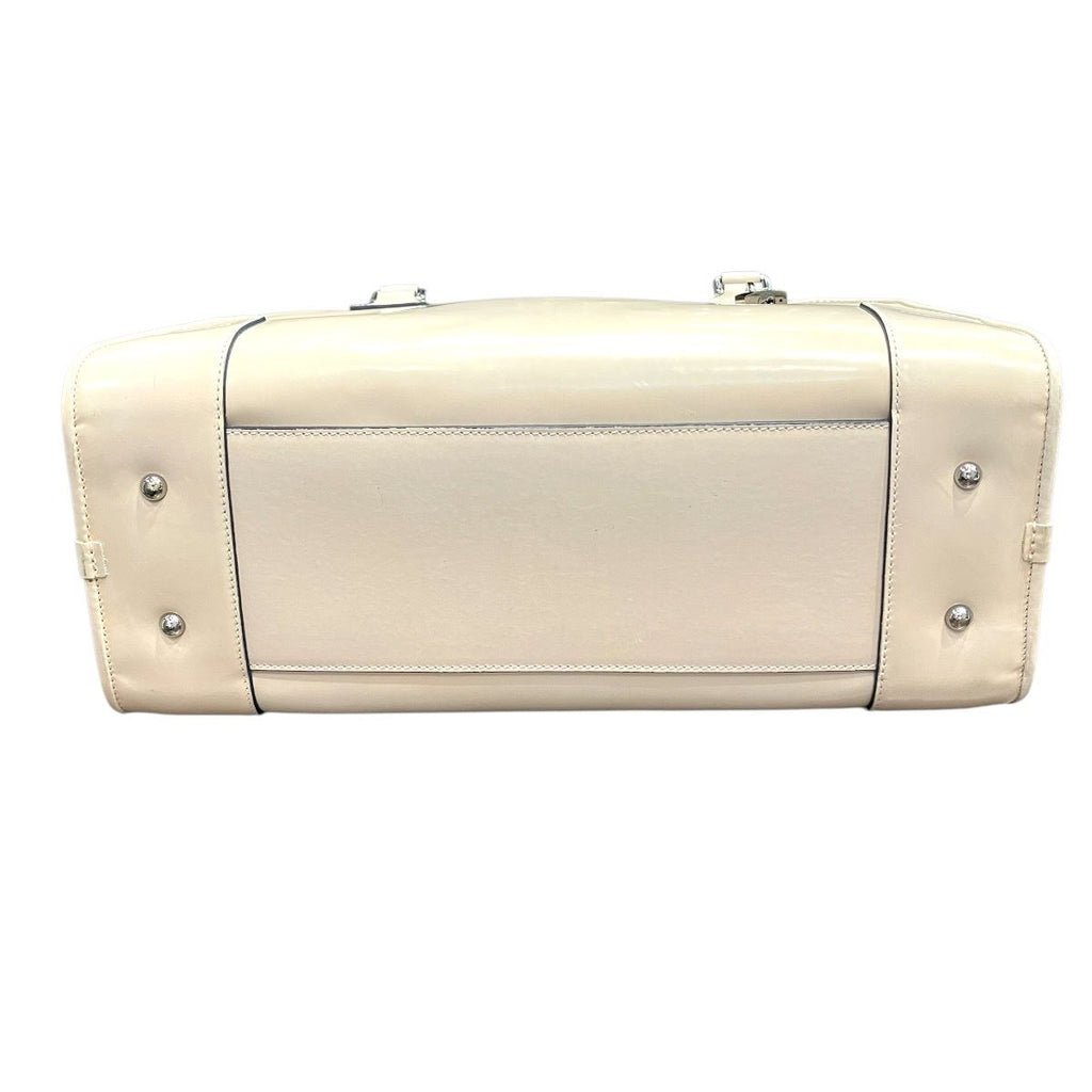 Loewe Amazona 35 Handbag Leather — view 3
