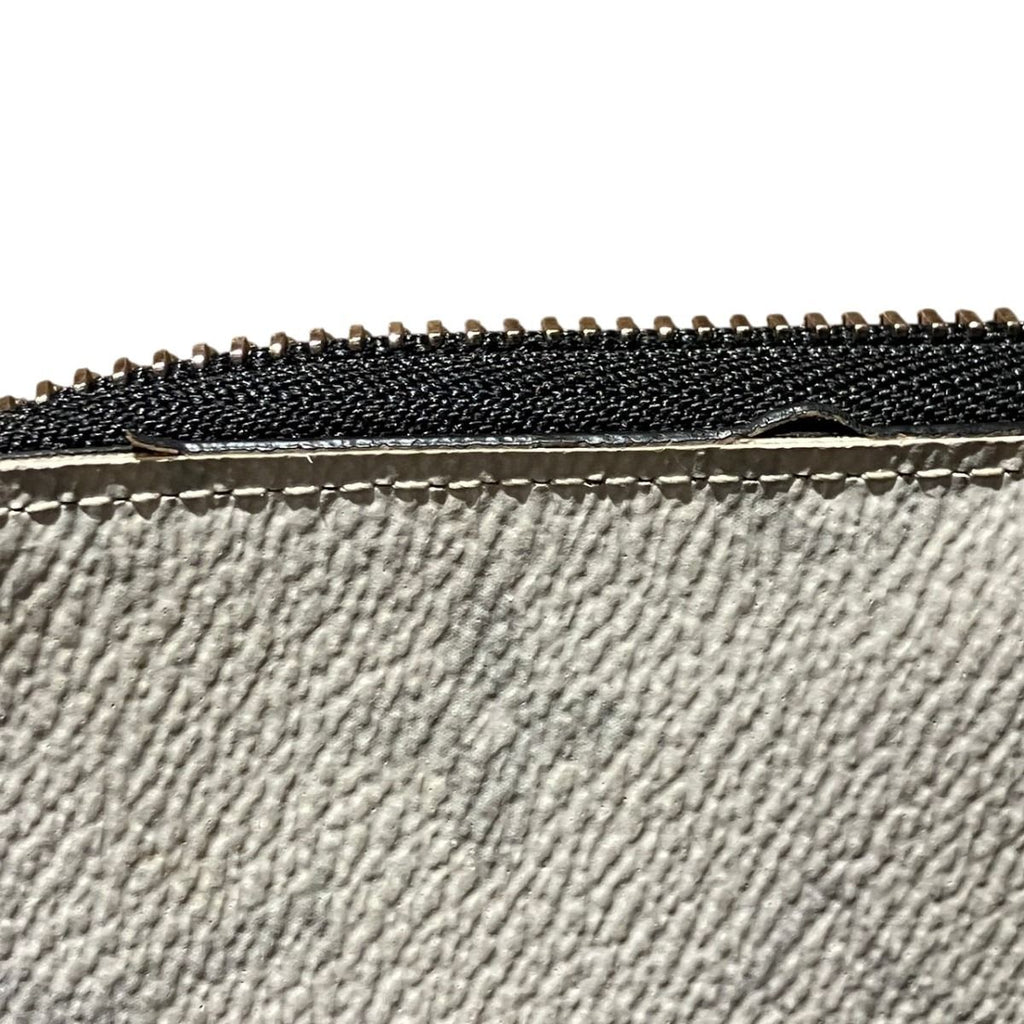 Louis Vuitton Taigarama Zippy Wallet Vertical Taiga Leather — view 6