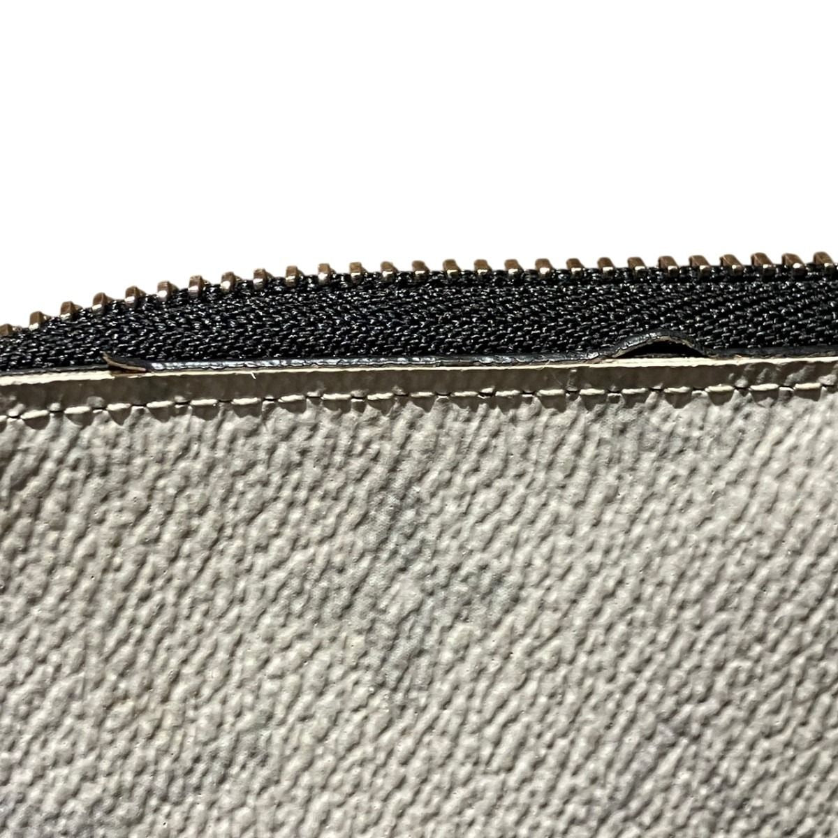 Louis Vuitton Taigarama Zippy Wallet Vertical Taiga Leather — view 6