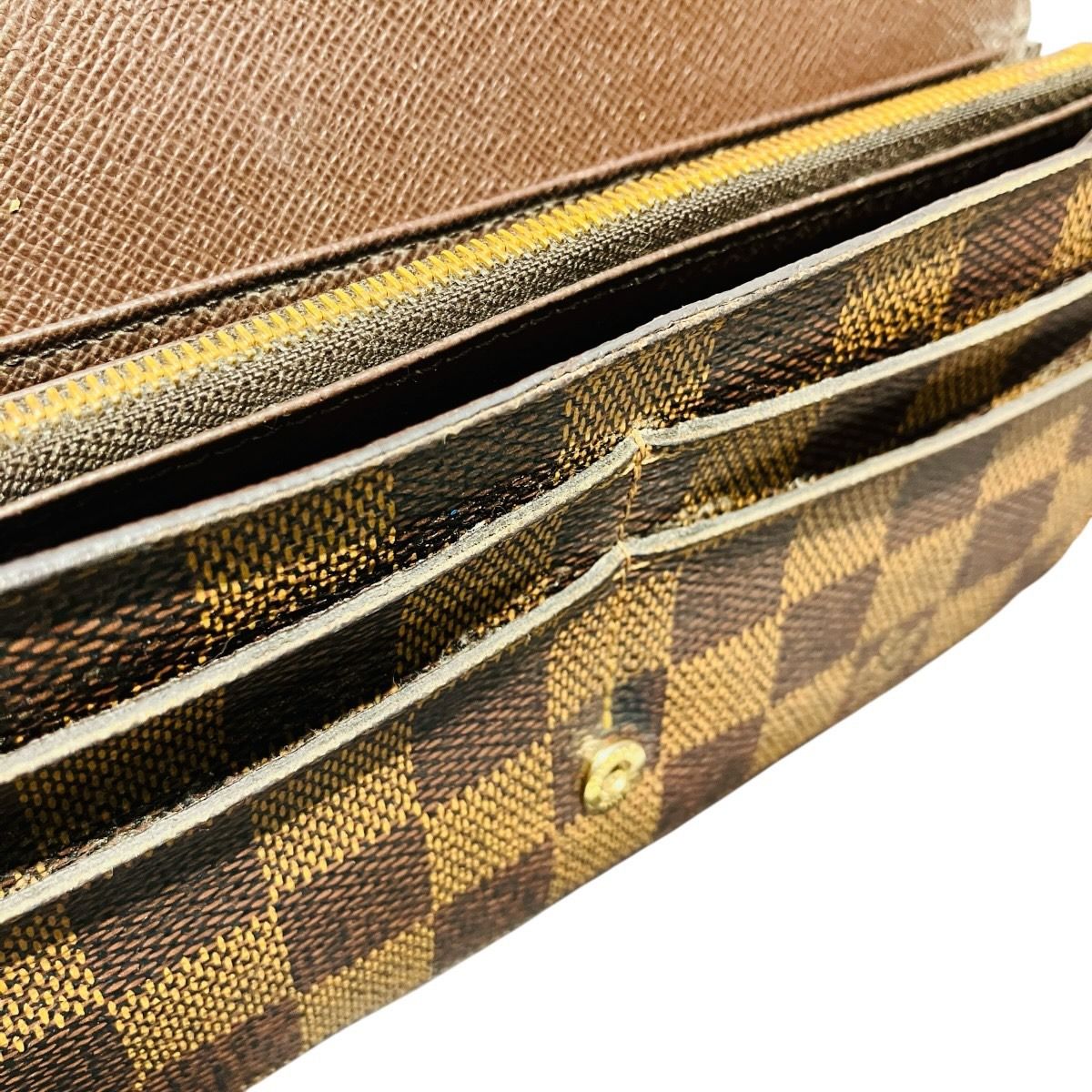 Louis Vuitton Portefeuille Sarah Damier Wallet Canvas — view 7